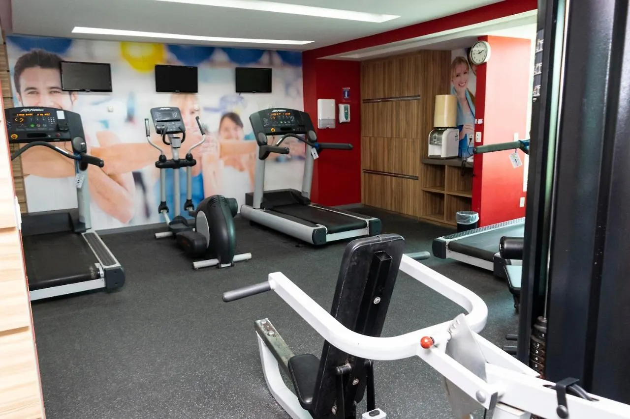 2703 Flat Beira Mar Av Boa Viagem Com Cozinha Aparthotel Ρεσίφε 0*,